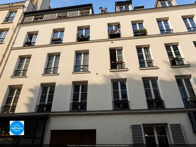 Appartement ancien - 75 m² - 3 pièces