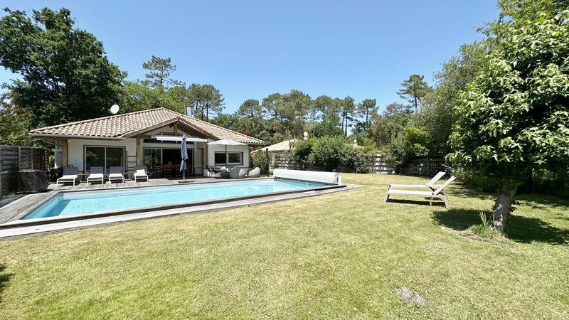 Maison contemporaine - 143 m² - 6 pièces