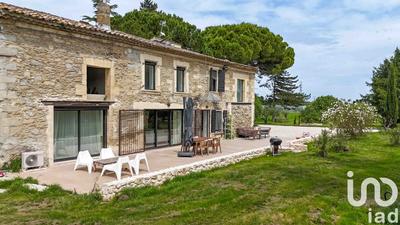 Maison - 430 m² - 14 pièces