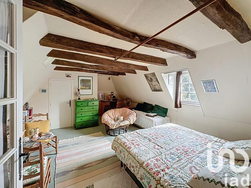 Maison - 229 m² - 8 pièces