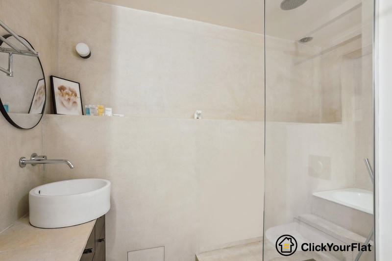 Local commercial - 63 m² - 4 pièces