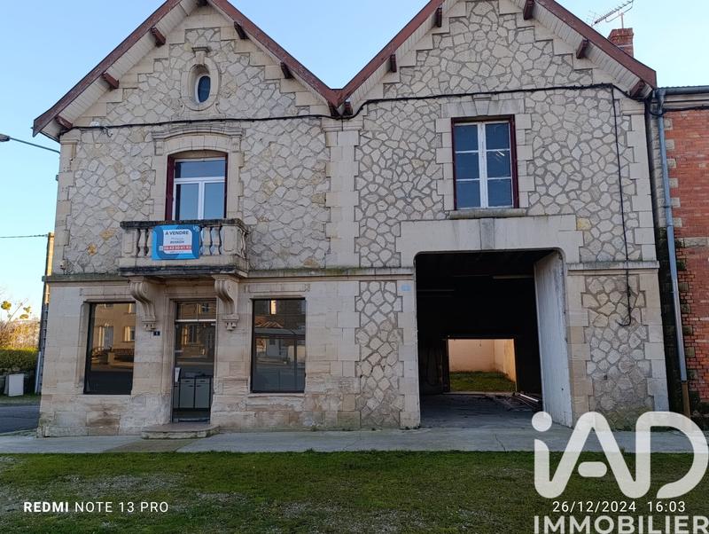 Maison de village - 224 m² - 11 pièces