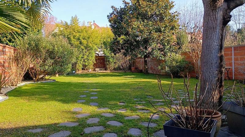 Viager - Maison - 199 m² - 7 pièces