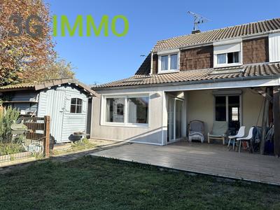 Maison - 83 m² - 4 pièces
