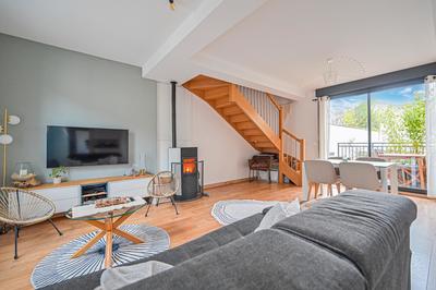 Appartement - 85 m² - 4 pièces