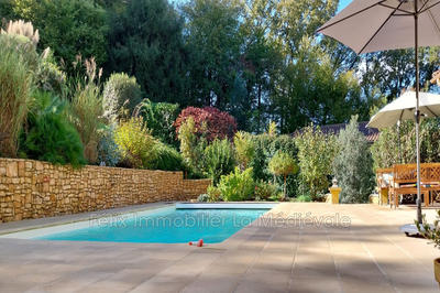 Maison - 190 m² - 9 pièces