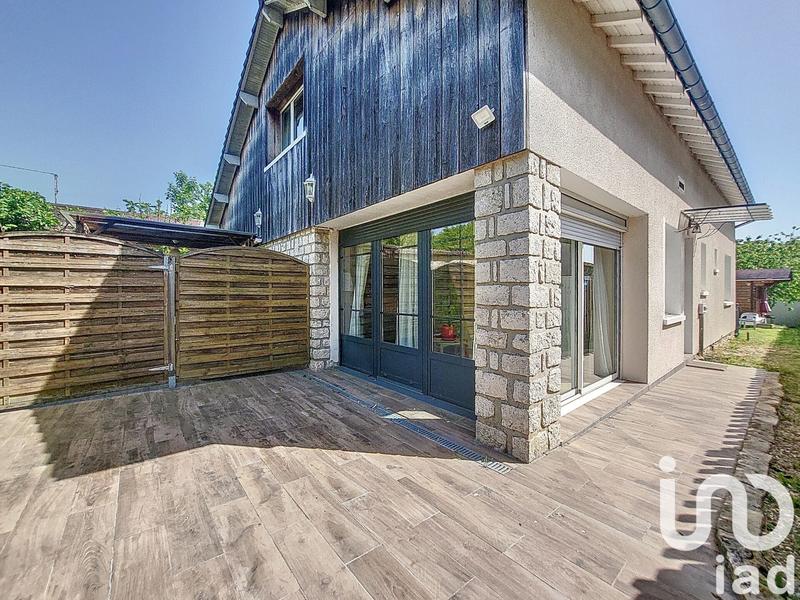 Maison - 170 m² - 9 pièces