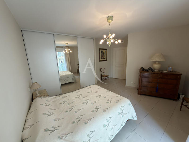 Appartement - 88 m² - 3 pièces