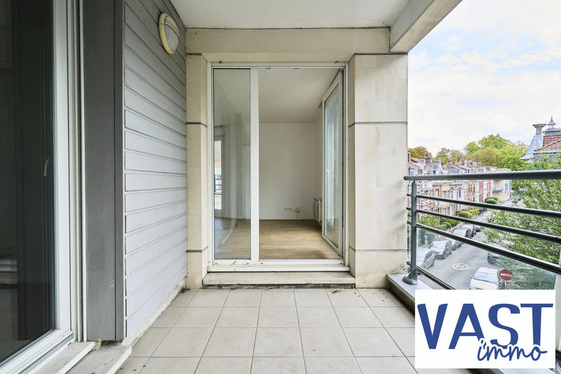 Appartement - 102 m² - 4 pièces