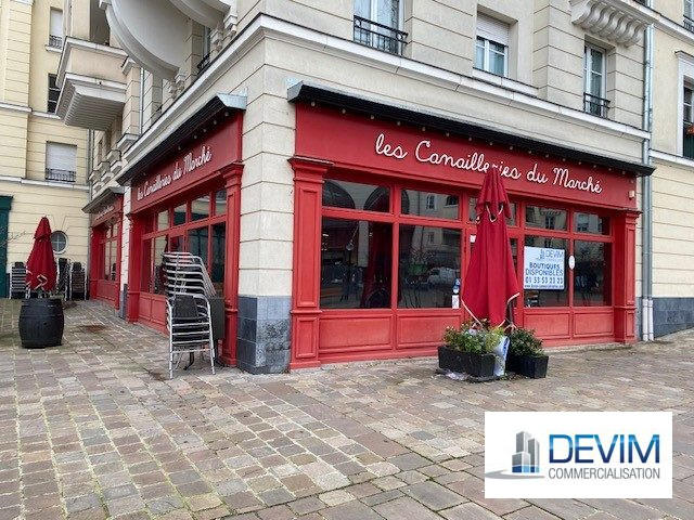 Local commercial - 152 m²