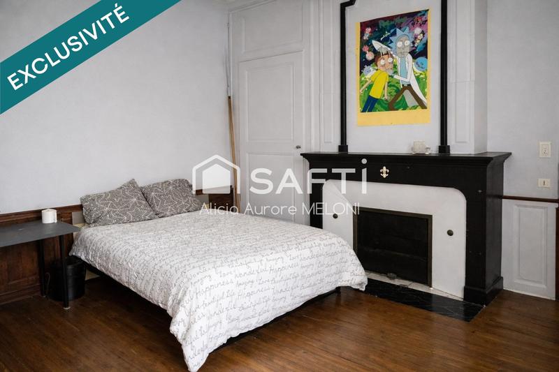 Maison - 266 m² - 7 pièces