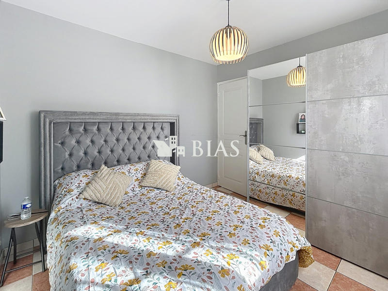 Maison traditionnelle - 107 m² - 5 pièces