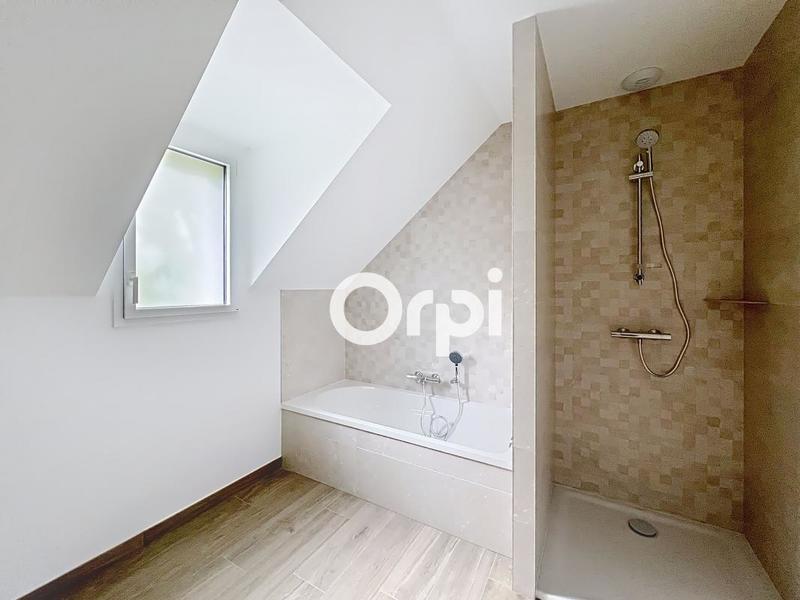 Maison - 136 m² - 5 pièces