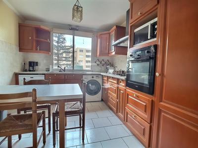 Appartement - 89 m² - 4 pièces