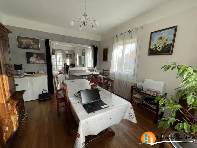 Maison - 140 m² - 6 pièces