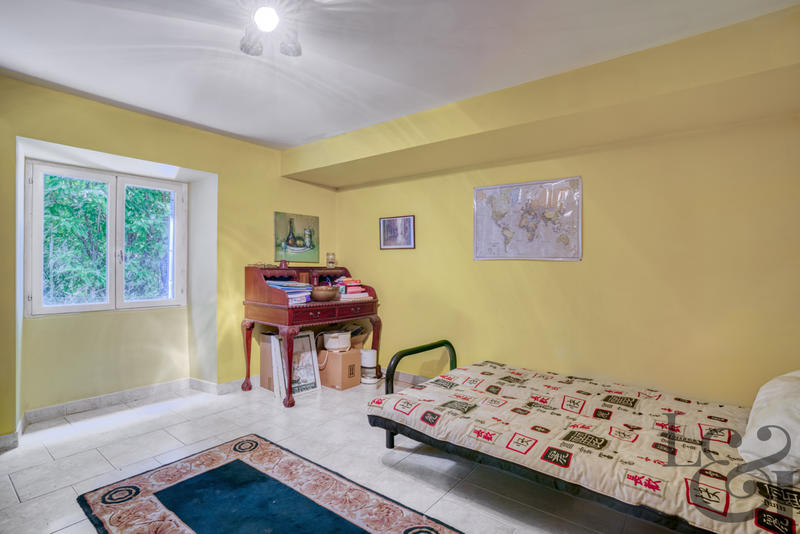 Maison - 145 m² - 7 pièces