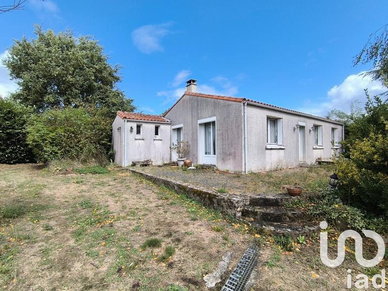 Maison - 96 m² - 5 pièces