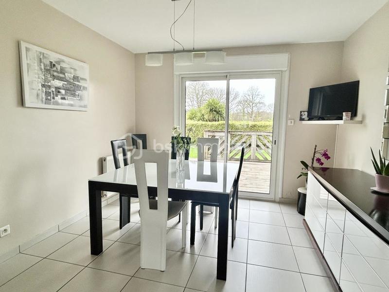 Maison traditionnelle - 100 m² - 6 pièces