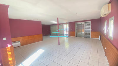 Local commercial - 152 m²