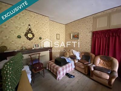 Maison - 104 m² - 4 pièces