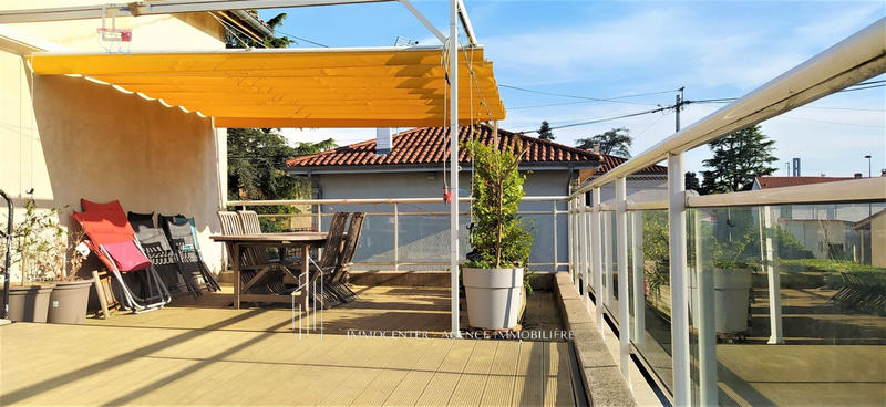 Maison - 110 m² - 4 pièces