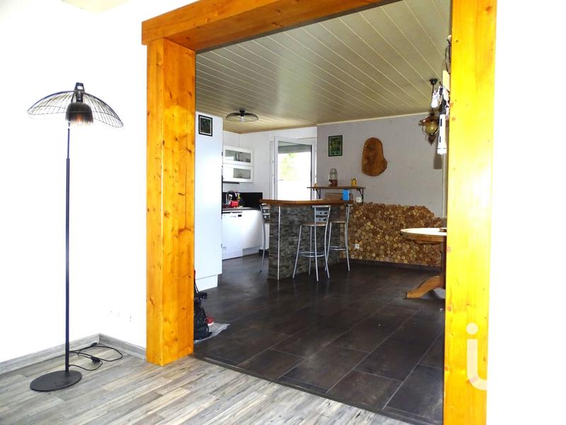 Maison - 98 m² - 5 pièces