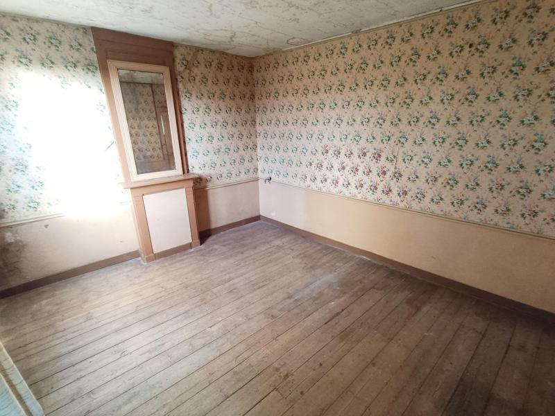 Maison - 212 m² - 5 pièces