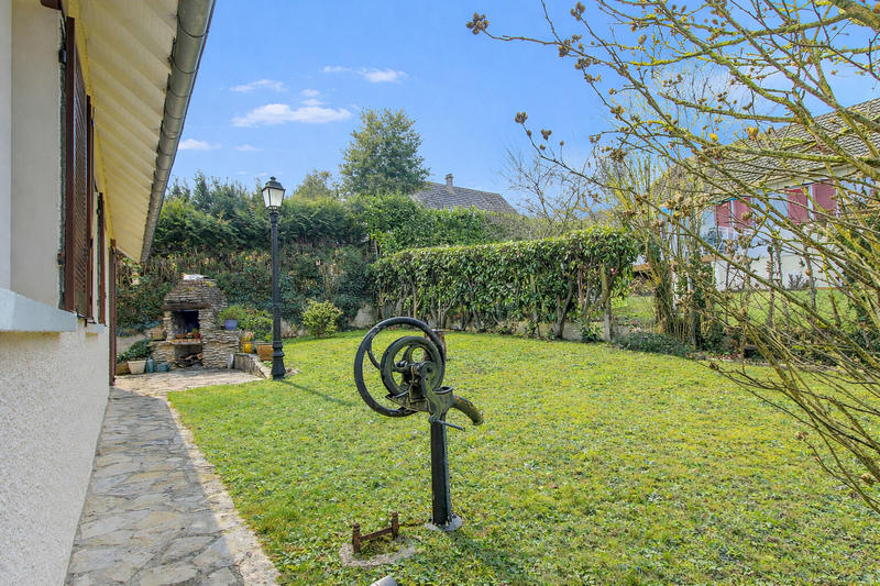 Maison - 135 m² - 6 pièces