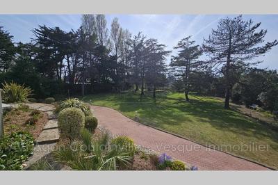 Maison - 156 m² - 6 pièces