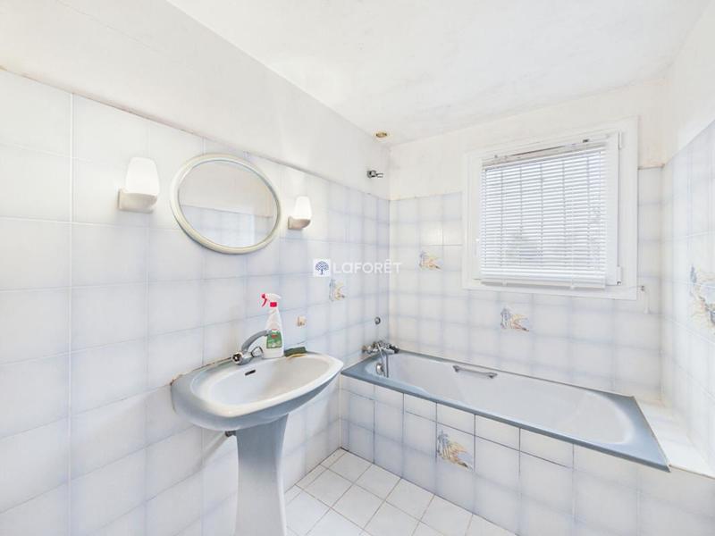 Maison en pierre - 130 m² - 6 pièces