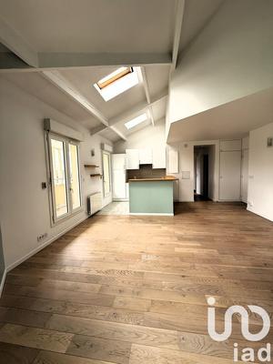 Appartement - 60 m² - 3 pièces