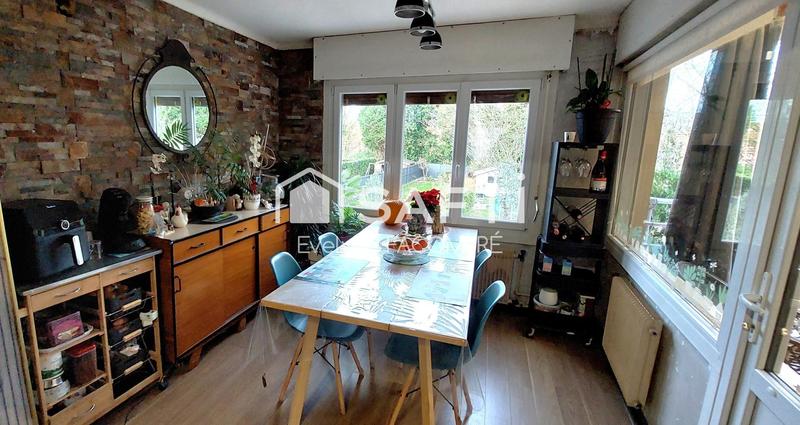 Maison - 89 m² - 5 pièces