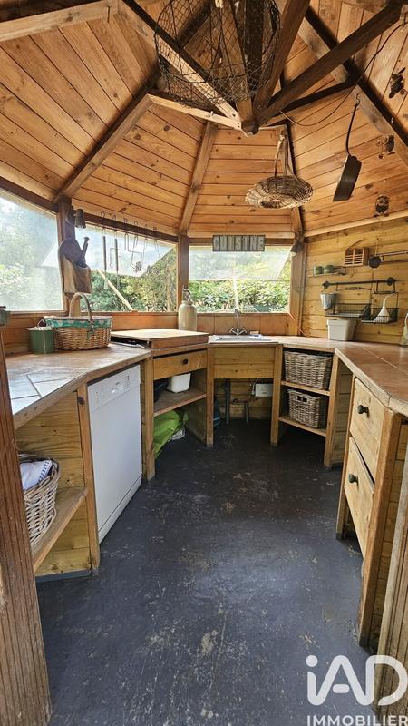 Maison - 204 m² - 6 pièces