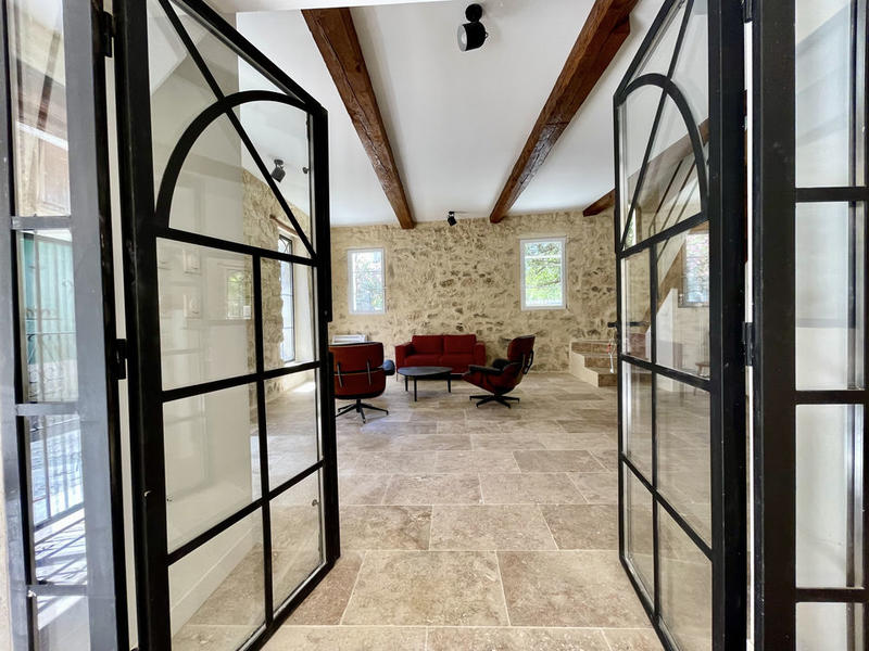 Maison en pierre - 130 m² - 5 pièces