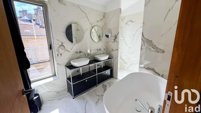 Appartement - 105 m² - 3 pièces