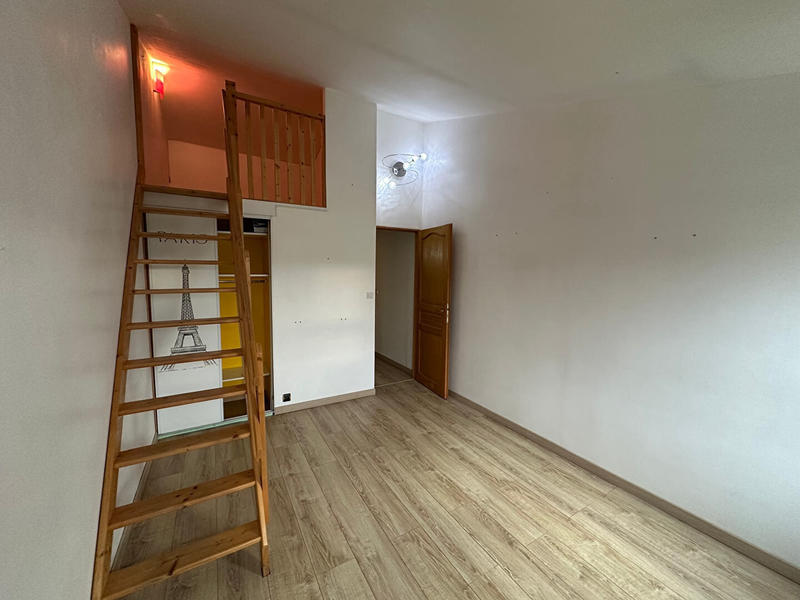 Maison - 155 m² - 6 pièces