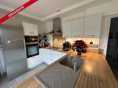 Maison - 123 m² - 5 pièces