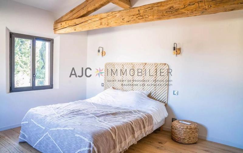 Maison - 190 m² - 4 pièces