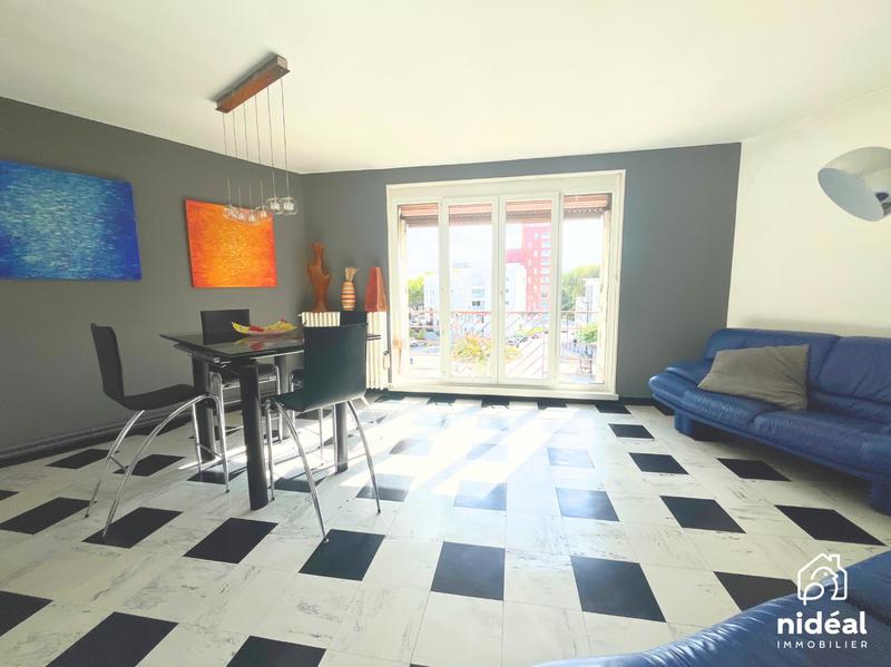 Appartement - 80 m² - 4 pièces