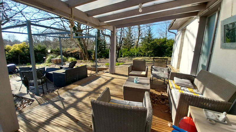 Maison - 140 m² - 6 pièces