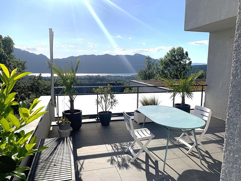 Appartement - 107 m² - 4 pièces