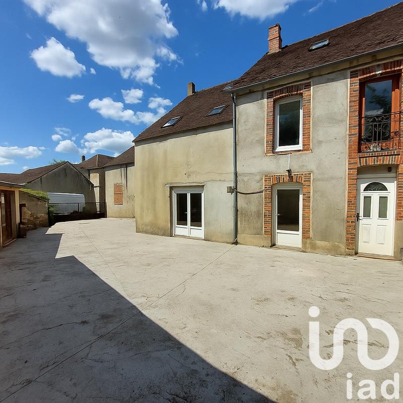 Maison de village - 190 m² - 9 pièces