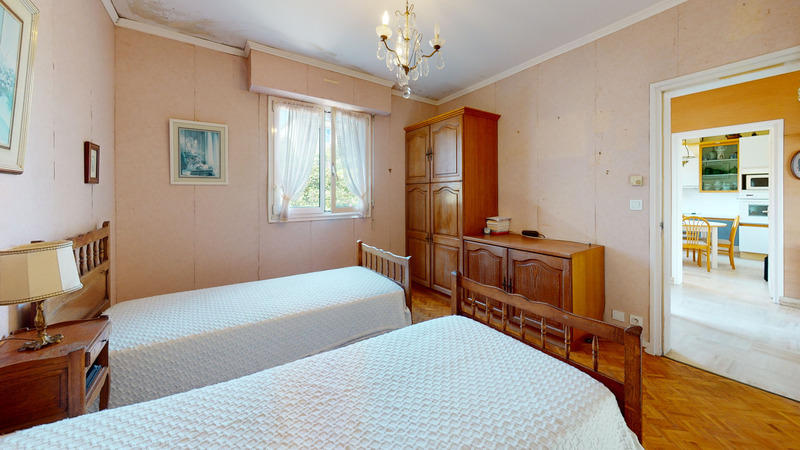 Maison - 142 m² - 6 pièces