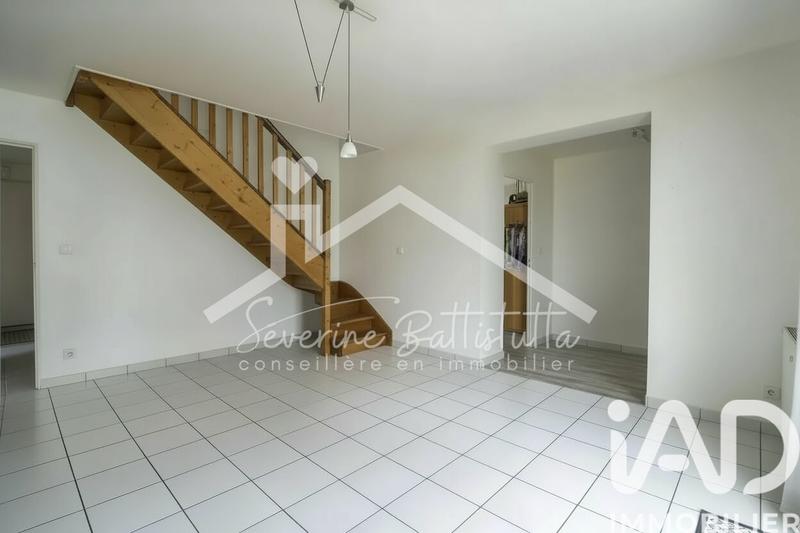 Maison - 121 m² - 7 pièces