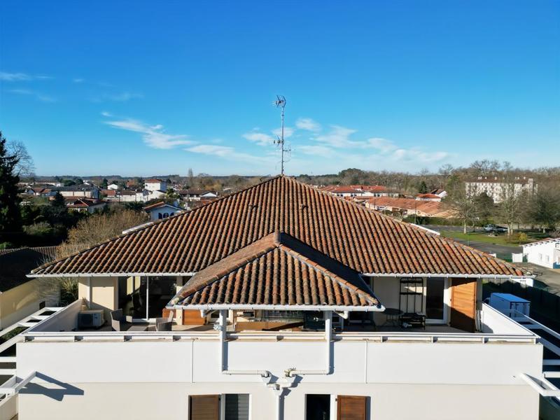 Appartement - 85 m² - 3 pièces