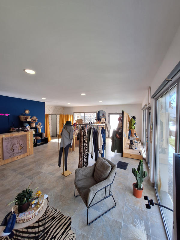 Local commercial - 132 m²