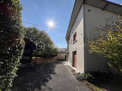 Maison - 102 m² - 5 pièces