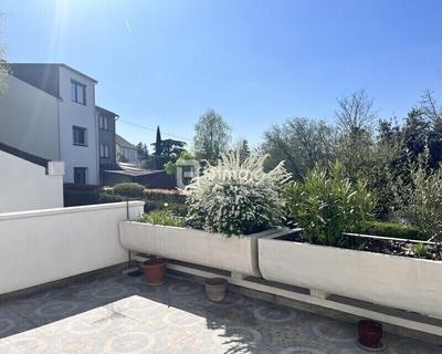 Duplex - 101 m² - 5 pièces