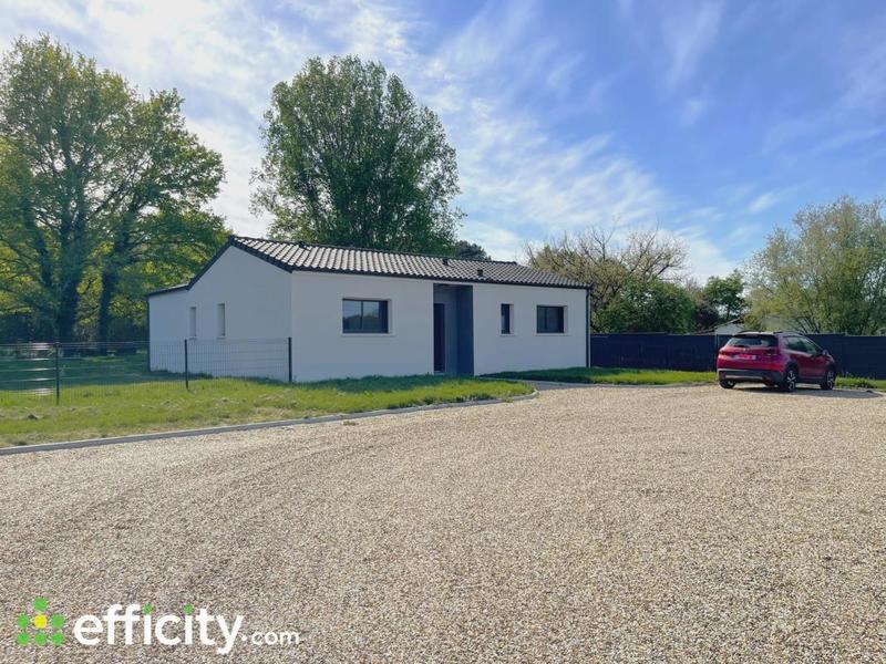 Maison - 97 m² - 6 pièces