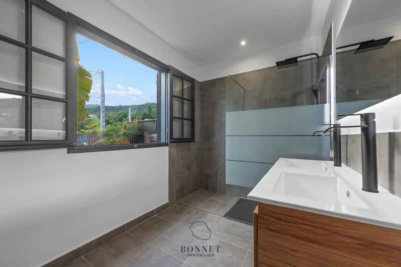 Duplex - 108 m² - 4 pièces